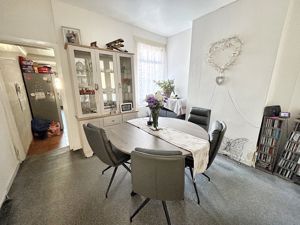 Dining room- click for photo gallery